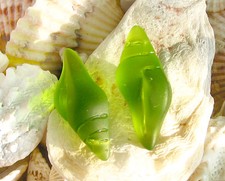 PICK COLOR 2pc 26mm Conch Shell Pendant Sea Glass frosted Bead recycled drilled