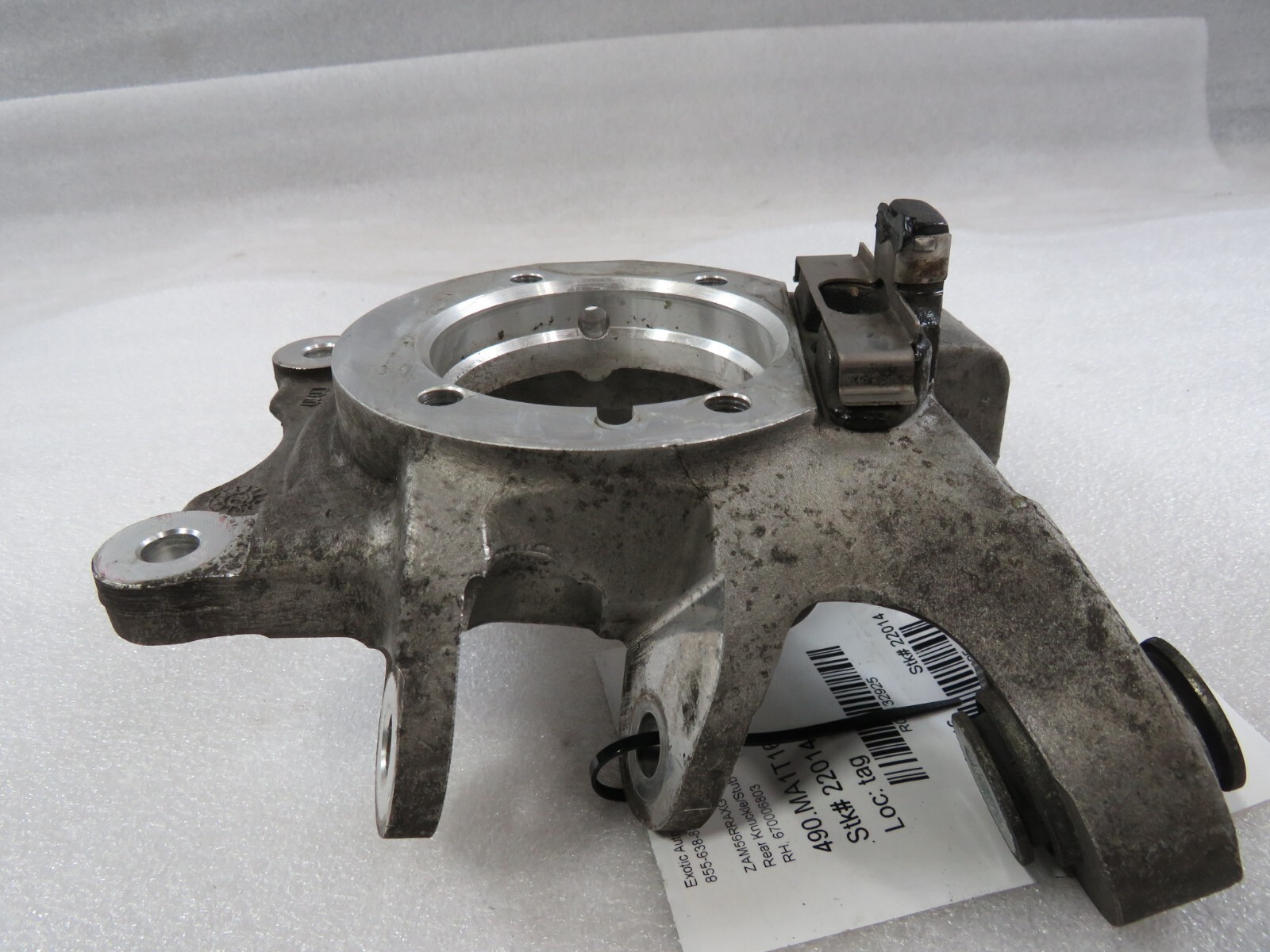 2016 Maserati Quattroporte, Ghibli, RH, Rear Knuckle/Stub, Used, P/N 670006803