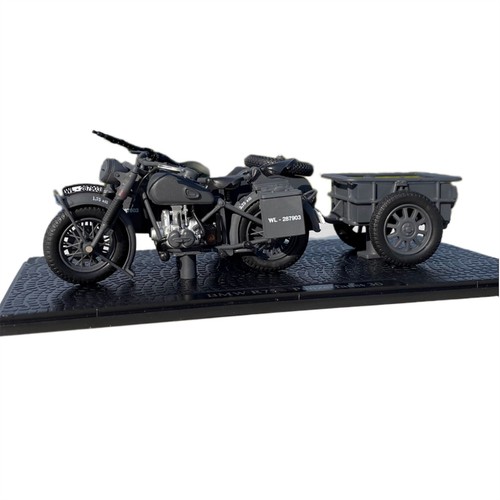 New 1/24 Plastic German WWII R75 Panzerfaust 30 Motorcycle Souvenir Display - Picture 3 of 12