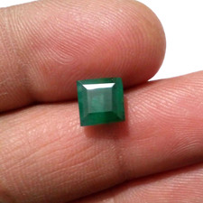 Green Zambian Emerald Square Shape 2.65Ct Cabochon Loose Gemstone For Jewelry