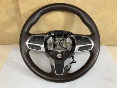18 2018 Chrysler Pacifica Touring L 3.6 FWD AT Steering Wheel w/ Control Switch 
