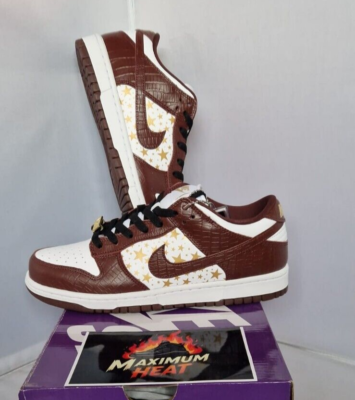 supreme x nike sb dunk low stars barkroot brown