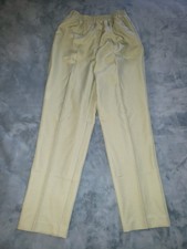 Alfred Dunner Light Green Slacks Pants Women's Size 12 Elastic Waist Pockets