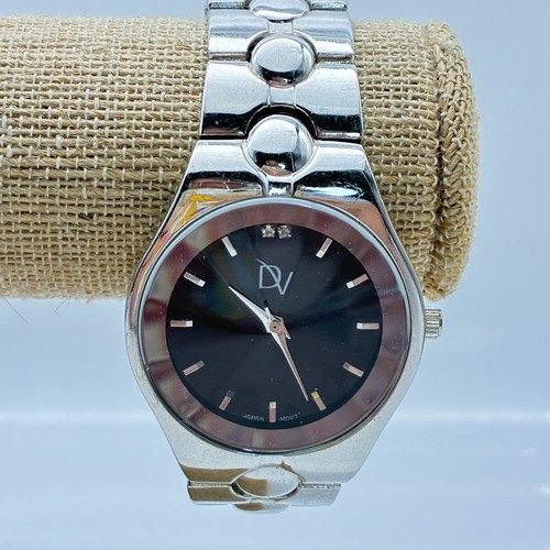 DeJa Voux Mens Silver Tone Bracelet Watch Black Dial Quartz Running