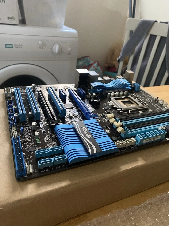 ASUS P8H67 ATX Motherboard LGA 1155 DDR3 Intel H67 – 100% Working, SATA 6Gb/s - Image 2 of 3