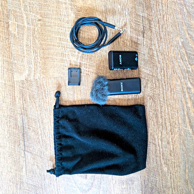Sony ECM-W2BT Funk Clip-On Mikrofon Set omnidirektional 3,5mm, Tasche