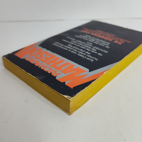 The Shrinking Man by Richard Matheson 1979 MM Paperback Berkley - Foto 8 di 9