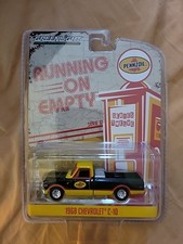 greenlight 1/64 1968 chevrolet C10