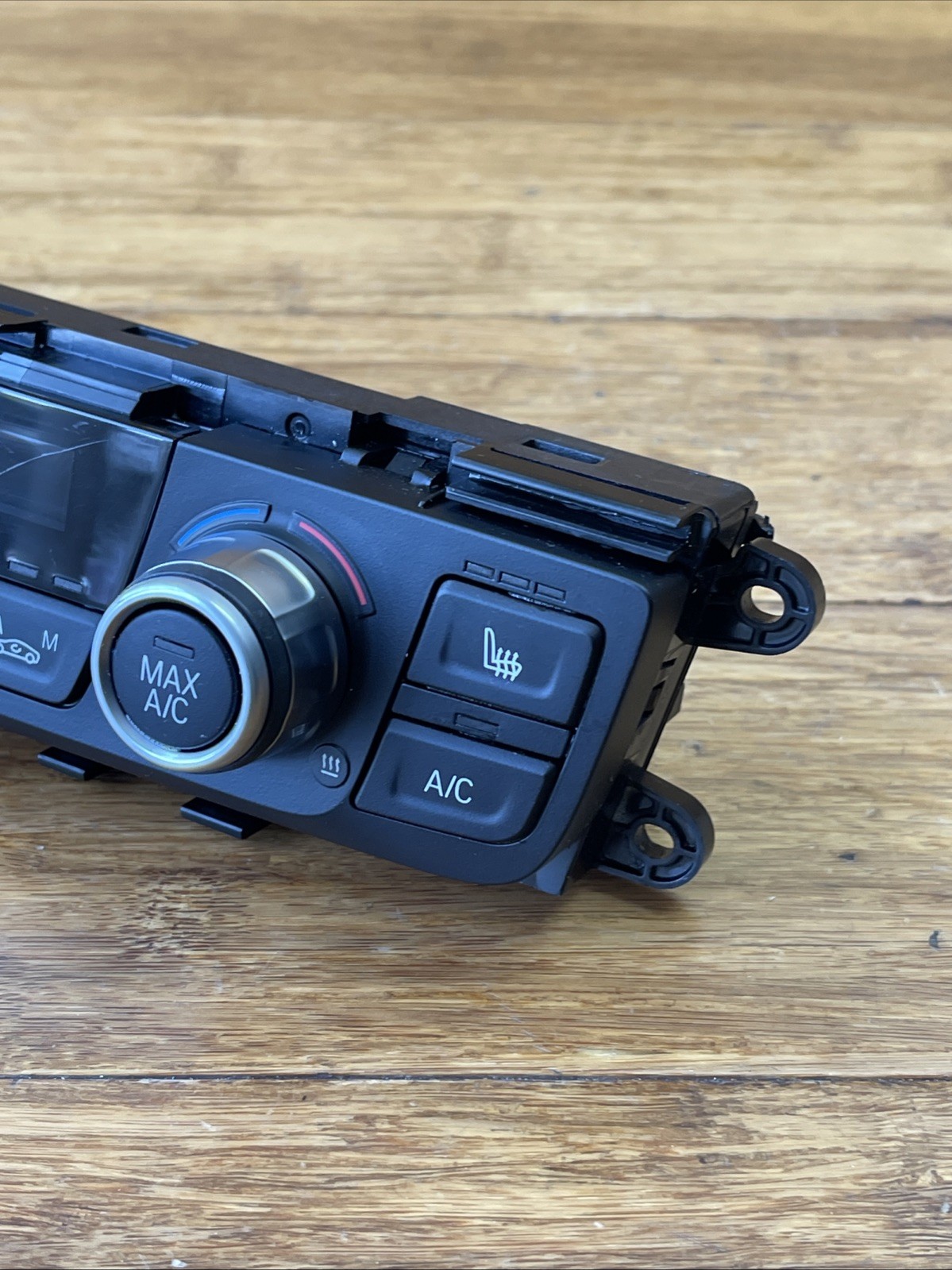BMW i8 2015-2018 Air conditioning switch knob