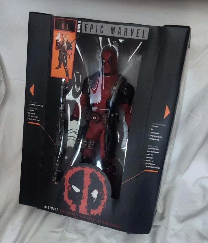 NECA Ultimate Deadpool Epic Marvel 1/4 Scale Action Figure 18" - Image 3 of 4