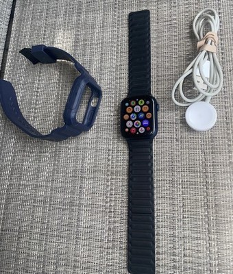 Apple Watch Series 6 44mm Blue Aluminum case Black Magnetic Band GPS WiFi  