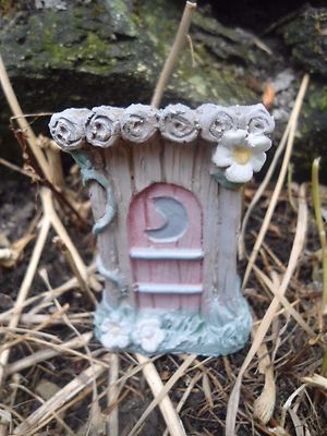 Latex standing fairy door mold 3'' x  1.5'' plaster cement rubber casting mould