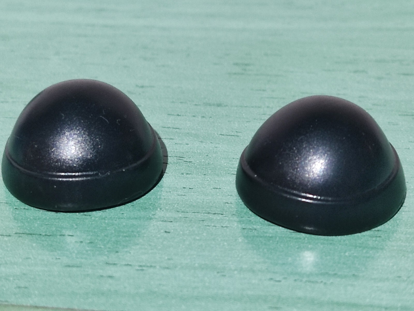 PLAYMOBIL X2 GORROS NEGROS GORRO NEGRO INVIERNO ESQUIADOR NIEVE LADRON SKATER