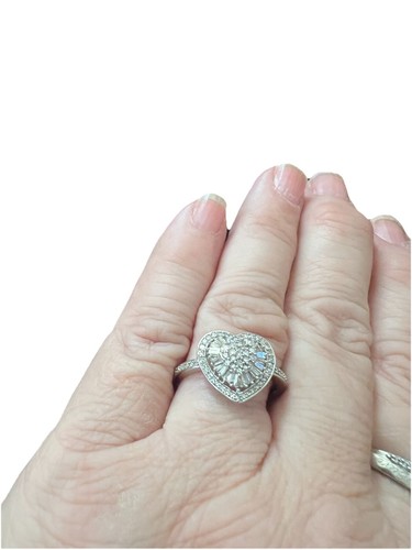 Diamond Heart Cluster Ring 1/2 CT. T.W. In 14k White Gold - Picture 11 of 14