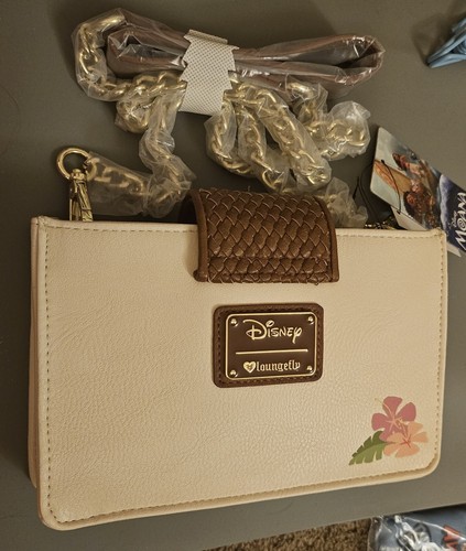 Loungefly Disney Moana Purse - Picture 3 of 3