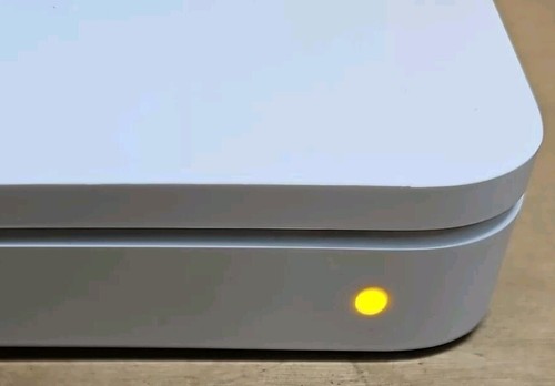 Apple A1408 AirPort Extreme 4-Port Gigabit Wireless Router No Power Cord Reset - Picture 3 of 7
