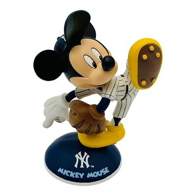 ミッキーマウス ニューヨーク・ヤンキース フィギュア