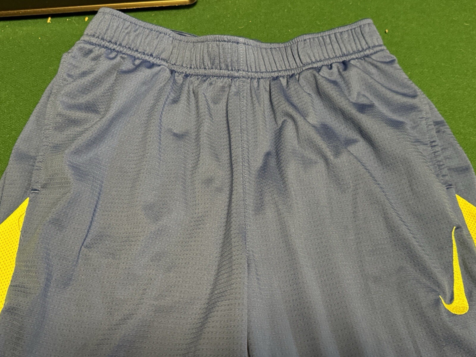 Picture 4 of 8