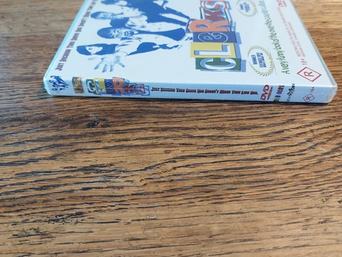 Clerks - DVD - Region 4 - New & Sealed - Picture 3 of 3