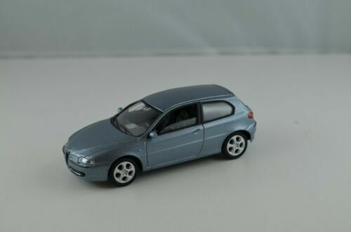 SOLIDO N°148 1/43ème ALFA-ROMÉO GTZ, Miniature De Voiture Ancienne Collection