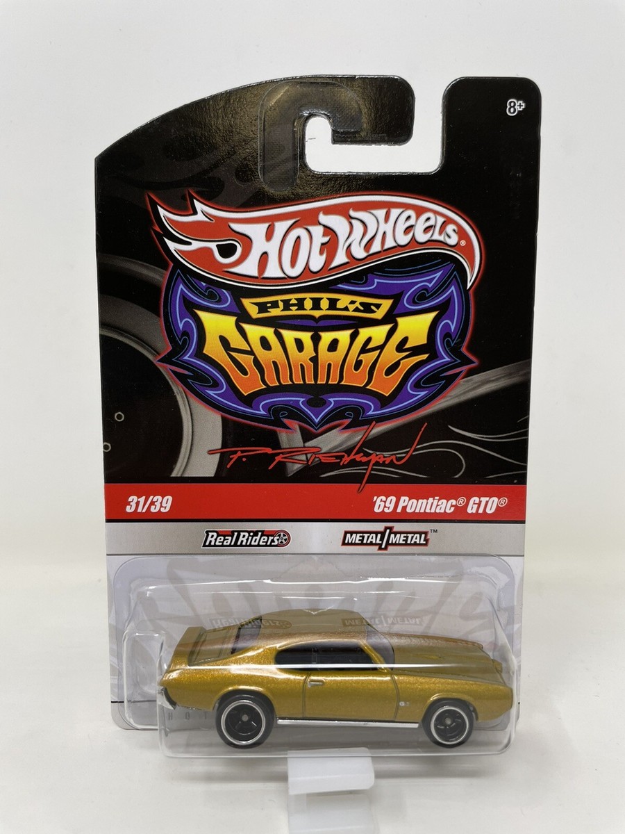 Hot Wheels Phil's Garage '69 Pontiac GTO Gold Chase Initials | eBay