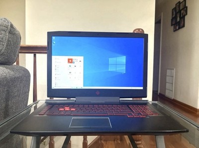 Hp Omen/ 7th I7/32 Ram/256ssd/win 10 Pro/ Charger Included/ Gaming Laptop