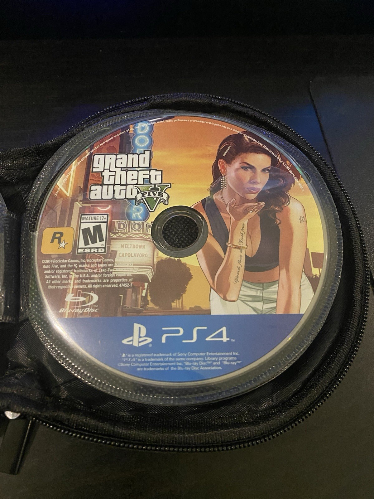 Grand Theft Auto V (GTA 5) - PlayStation 4 (PS4) - Disc Only