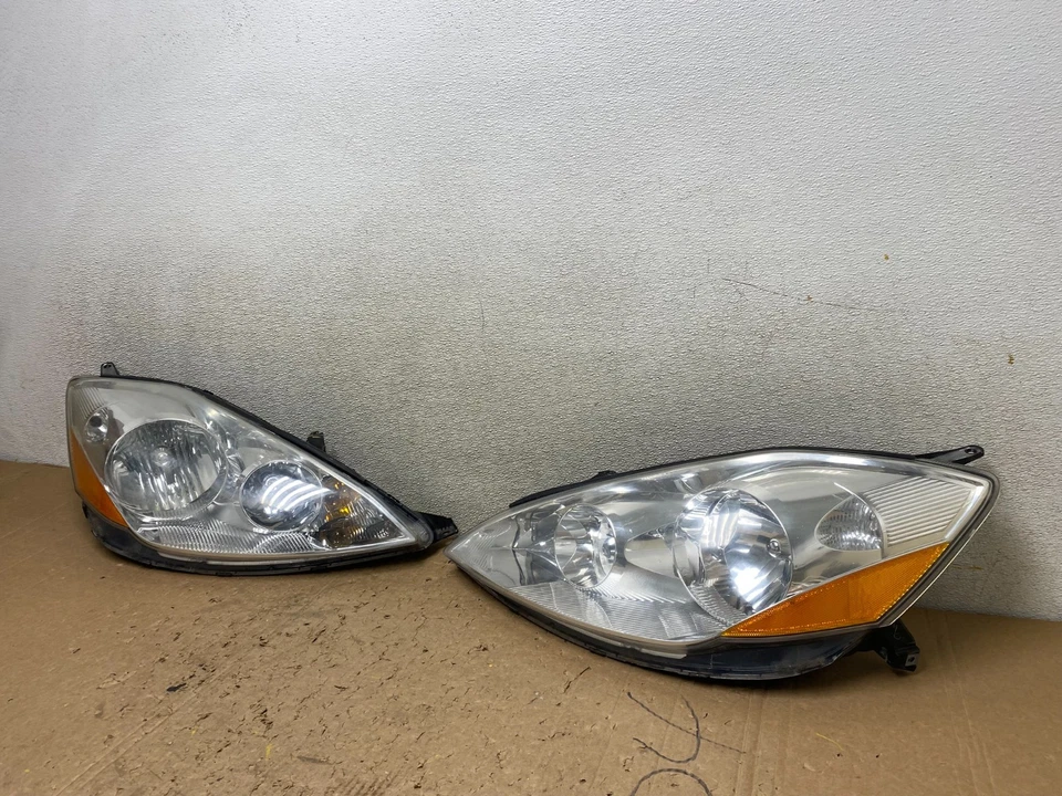 Juego de faros halógenos laterales izquierdo+derecho Toyota Sienna 2006 a 2010 V0582 DW Foto 2 de 4