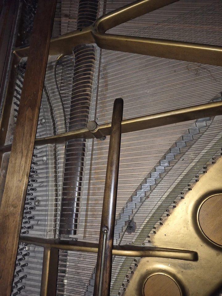 Piano Baby Grand Kimball 1923 Foto 4 de 4