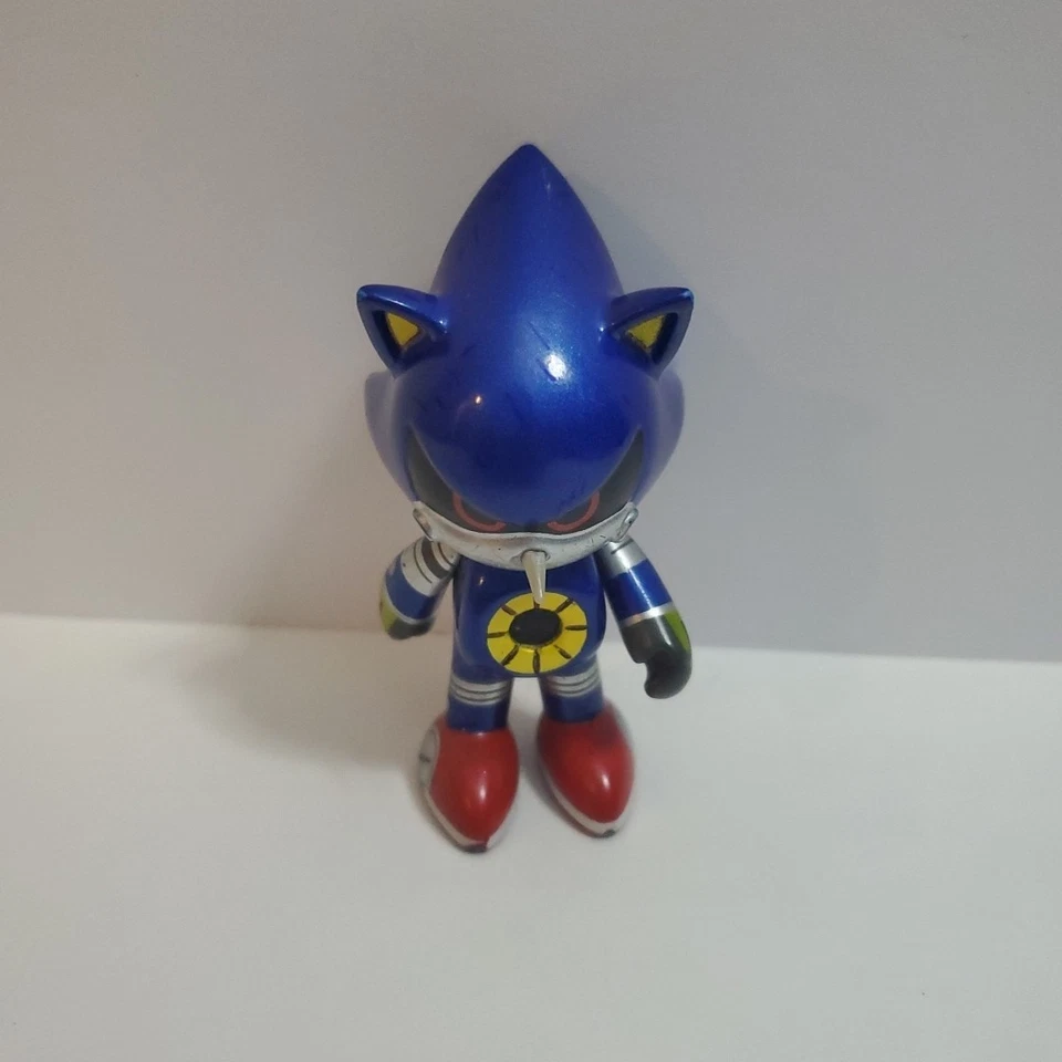 Minifigura de vinilo Kidrobot Sonic the Hedgehog: Metal Sonic 3" Foto 2 de 4