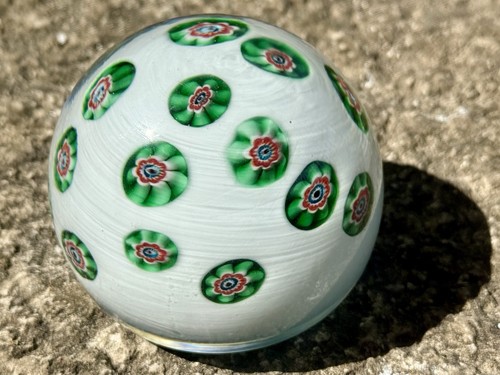 VTG Lg Green, Red & White Millefiori Murano Glass Paperweight w Foil Label