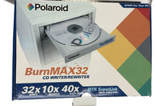 Polaroid BurnMAX32 CD WRITER/REWRITER - NEW IN BOX