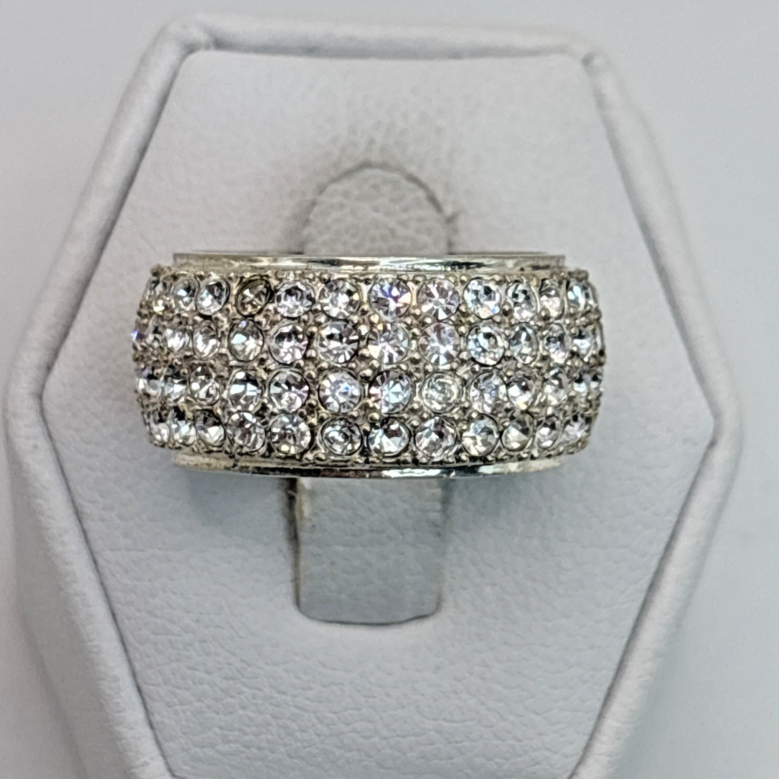 STUNNING .925 Vintage Sterling Silver Estate Ring Size 7.25 with Colorless stone