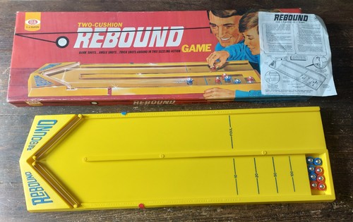 Vintage Rebound Table Top Game - Ideal Games - 1970s - The Two Cushion Game