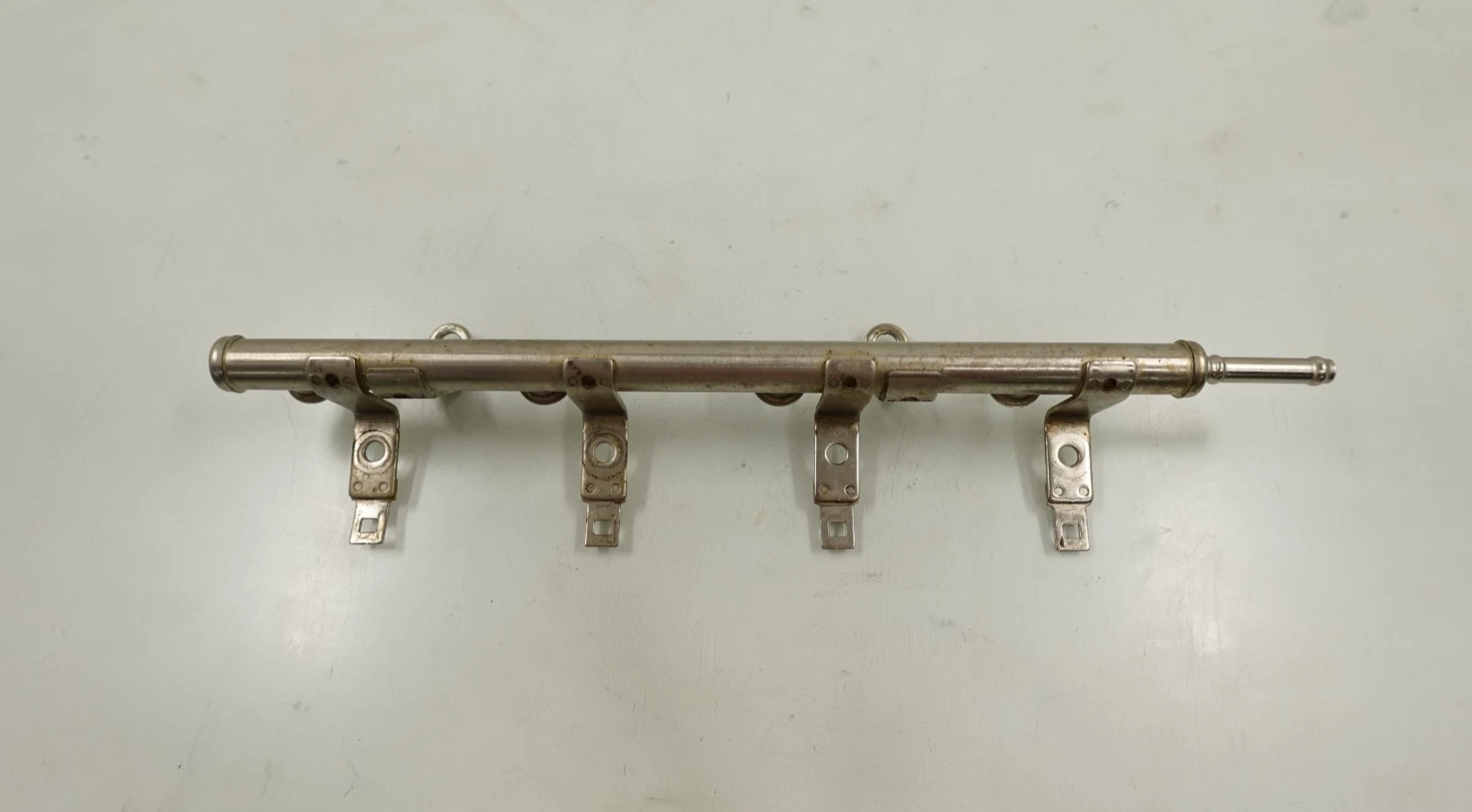 2005-2011 Yamaha VX Cruiser 1100 OEM Gas Fuel Injector Rail 6D3-12880-00-00