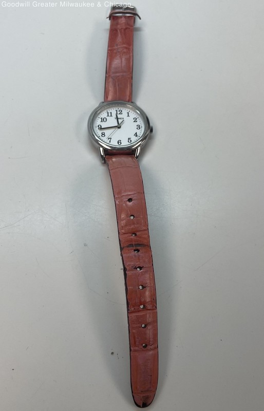 Silver Tone Timex Stainless-Steel Back Ladies Analog Watch 27.1g