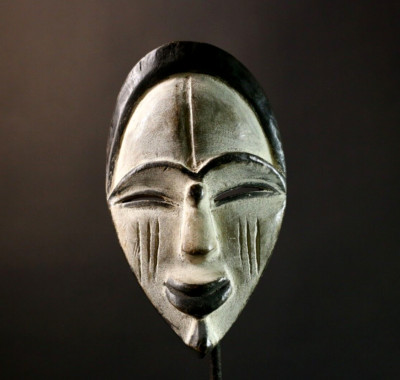 African Tribal Mask Carved Wood White Ngil Fang Gabon Art Face Decor-G3601