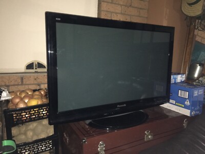 Panasonic Viera TH42PZ700A 42'' 1080p Full HD Plasma Television