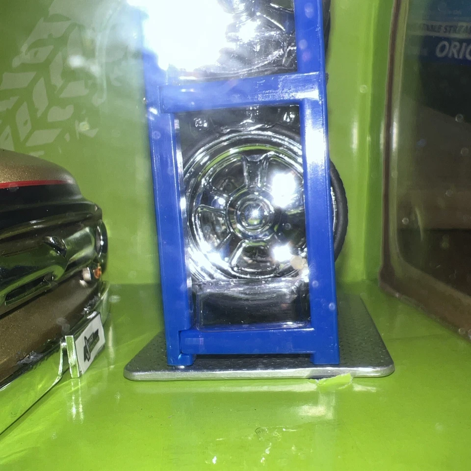 Camioneta Ford F-100 1956 Jada Toys solo camionetas diecast 1/24 tara dorada negra Foto 4 de 4