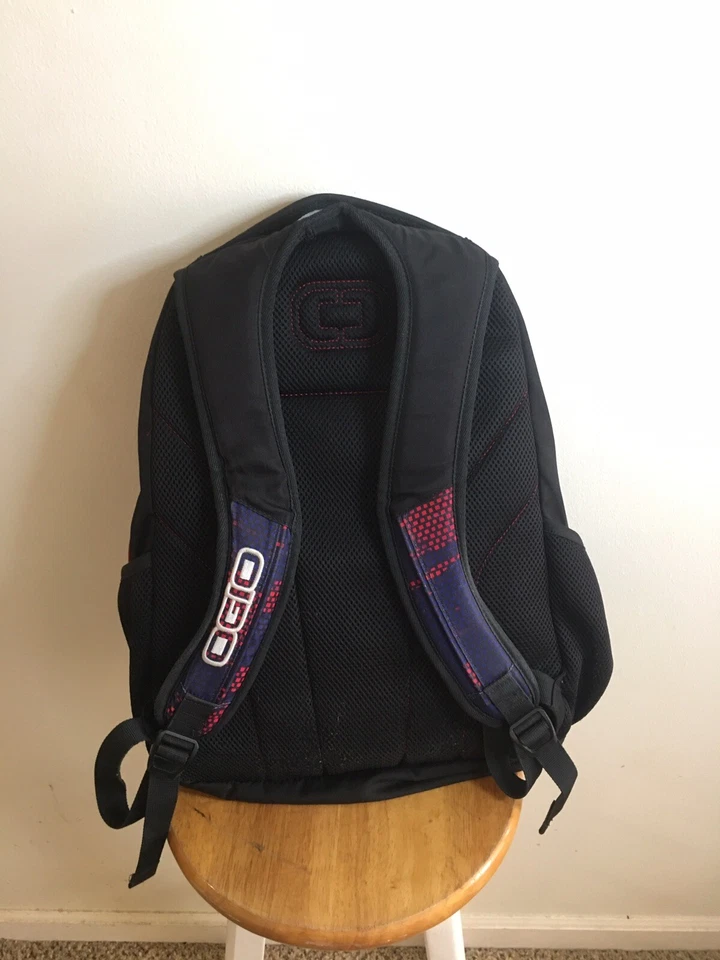 mochila ogio Foto 3 de 4