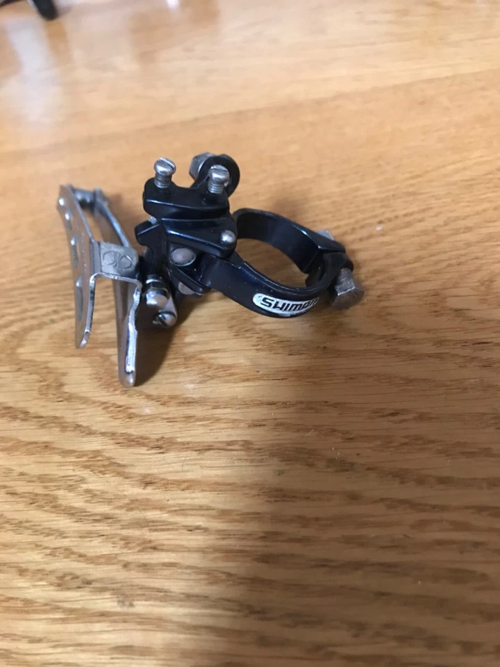 EARLY 1ST GEN DURA ACE  FRONT MECH BAND ON IN BLACK IN NICE CONDITION - Image 2 of 4