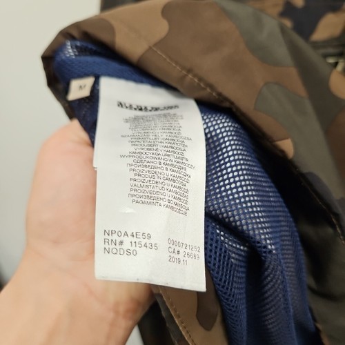 Chaqueta con Capucha Napapijri Rainforest Anorak Ejército Selva Marrón Verde Camuflada Mediana #2 - Imagen 10 de 10