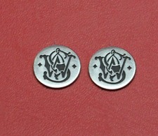 smith-wesson-12-grip-medallions-1-pair-sw