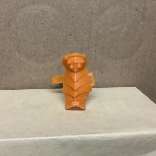 1984 MOTU He Man Vintage Man At Arms Leg/Shin Armor Piece Original Mattel Taiwan