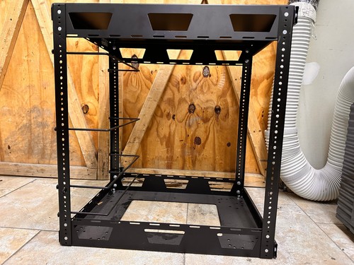 Middle Atlantic 14 RU Slim 5 Series 19-1/8" Rack Ancho, 26" Profundo 14 Espacio - Imagen 6 de 10