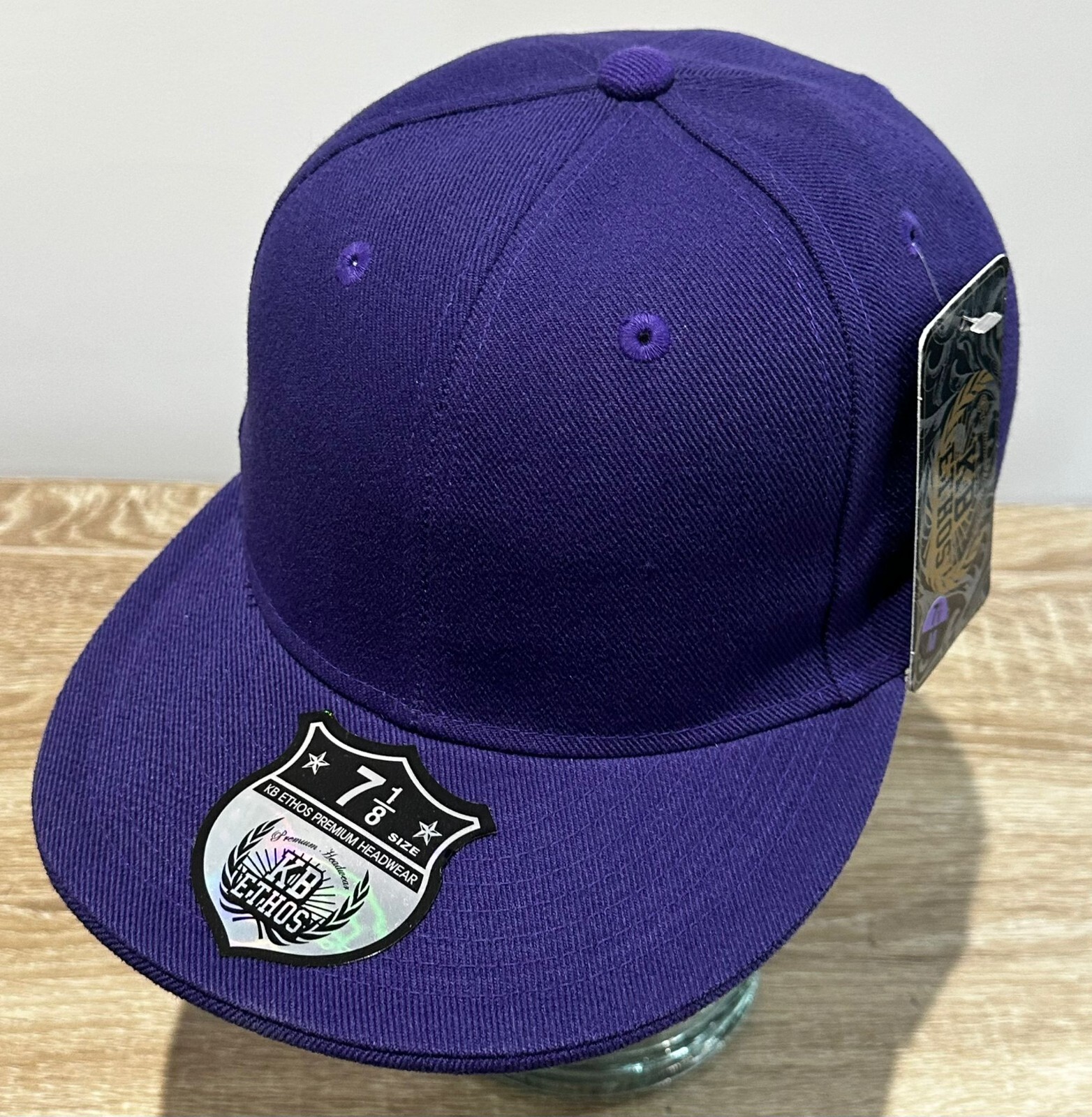 Picture 4 of 6