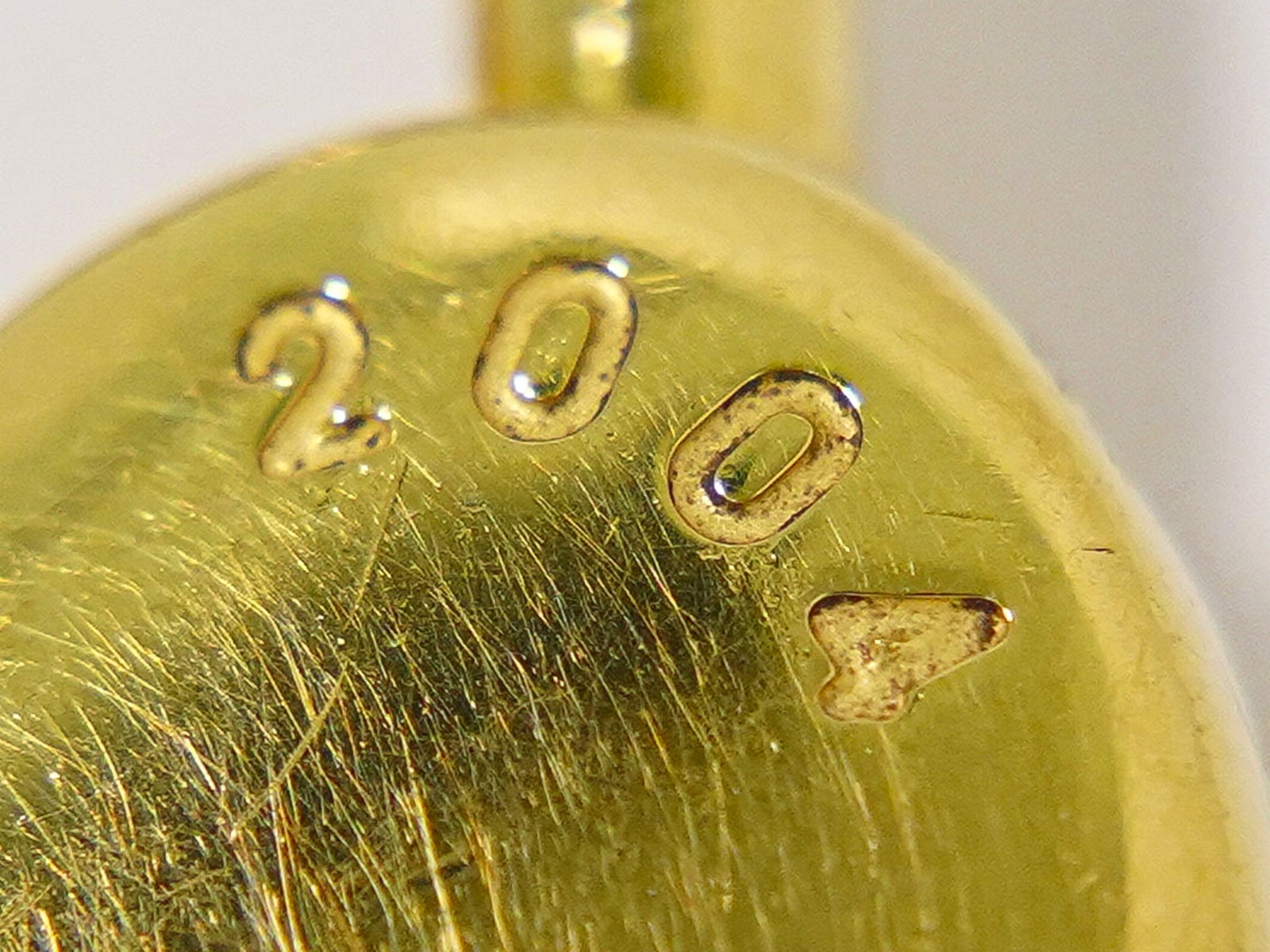 HERMES 2004 Année de la Fantaisie Heart Cadena Gold Plated Charm thumbnail 9