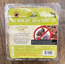 Heath Outdoor Products All Season Hot Pepper Suet Bird Food 11.25 oz