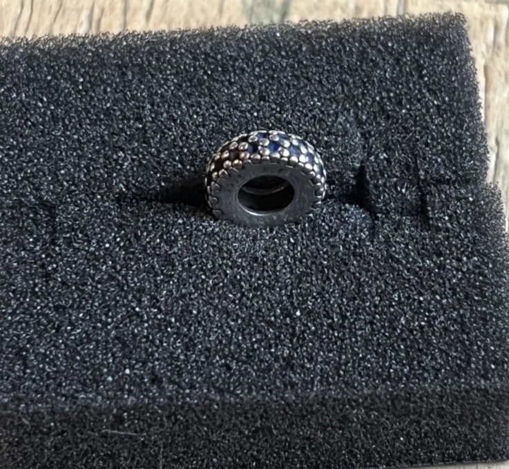 Pandora Spacer „Blue Pavé“ Charm - Bild 2 von 4