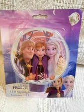NEW Disneys Frozen Led Night Light Kristoff, Anna, & Elsa Friends